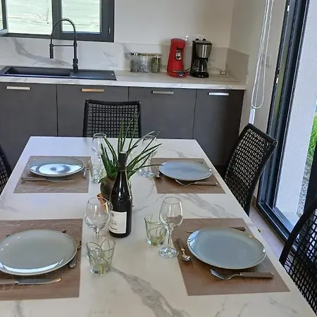 Villa Maison Confort, 4 Pers Parking Prive